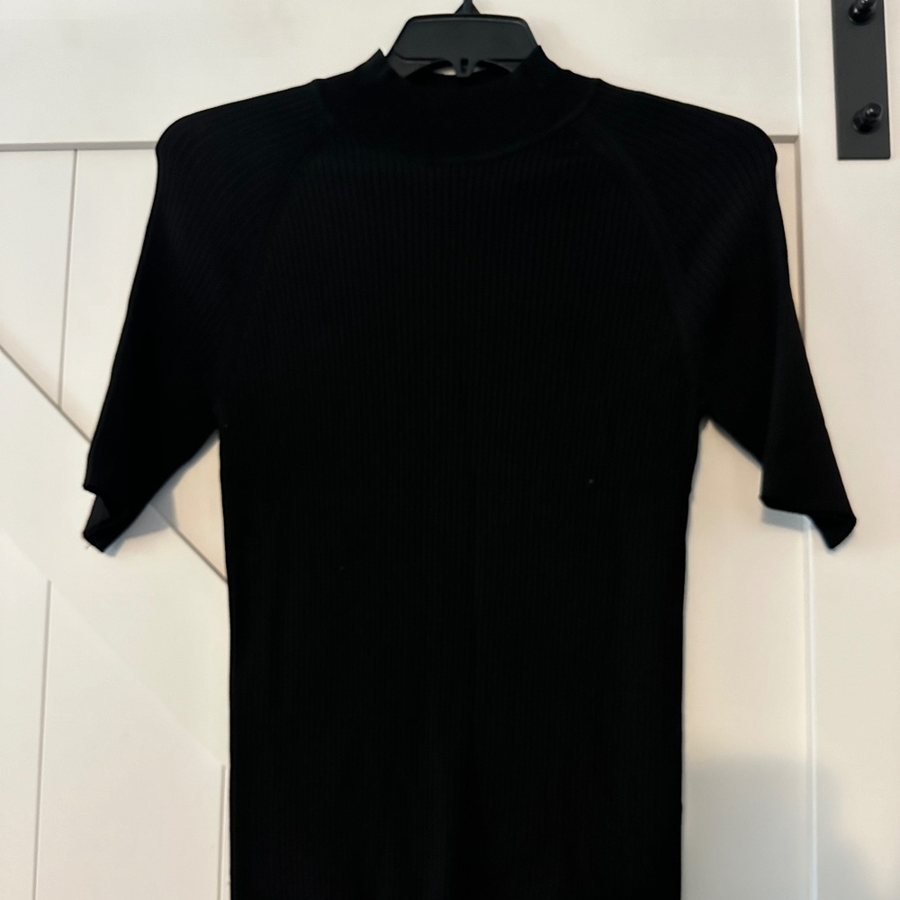Tahari ribbed blouse - Women's size M